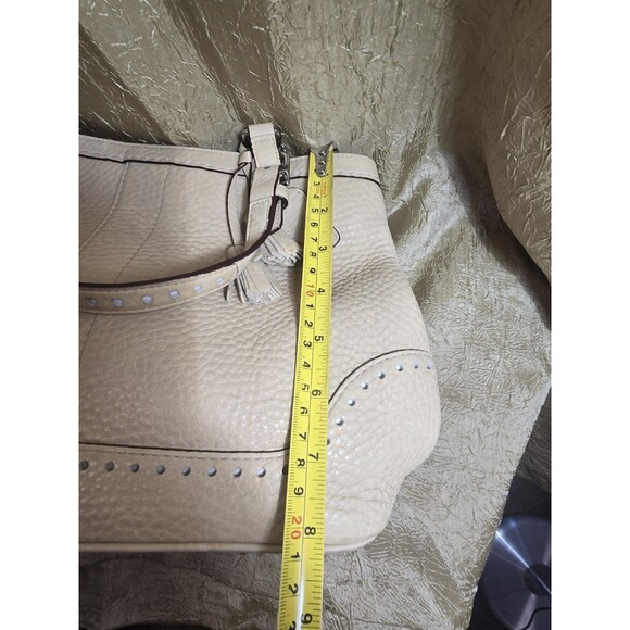 Vintage Coach Legacy Pebbled Leather Tote – Style L043-5056 – Creamy Buttery Tan - Picture 13 of 16